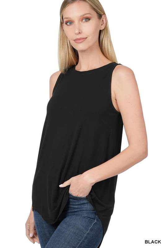 **FINAL SALE** Sleeveless Scoop Neck Hi-Low/Black
