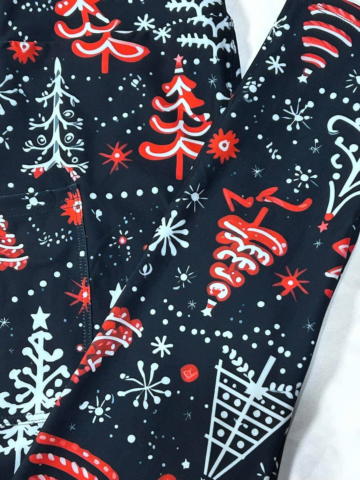 Oh Christmas Tree Pocket Leggings