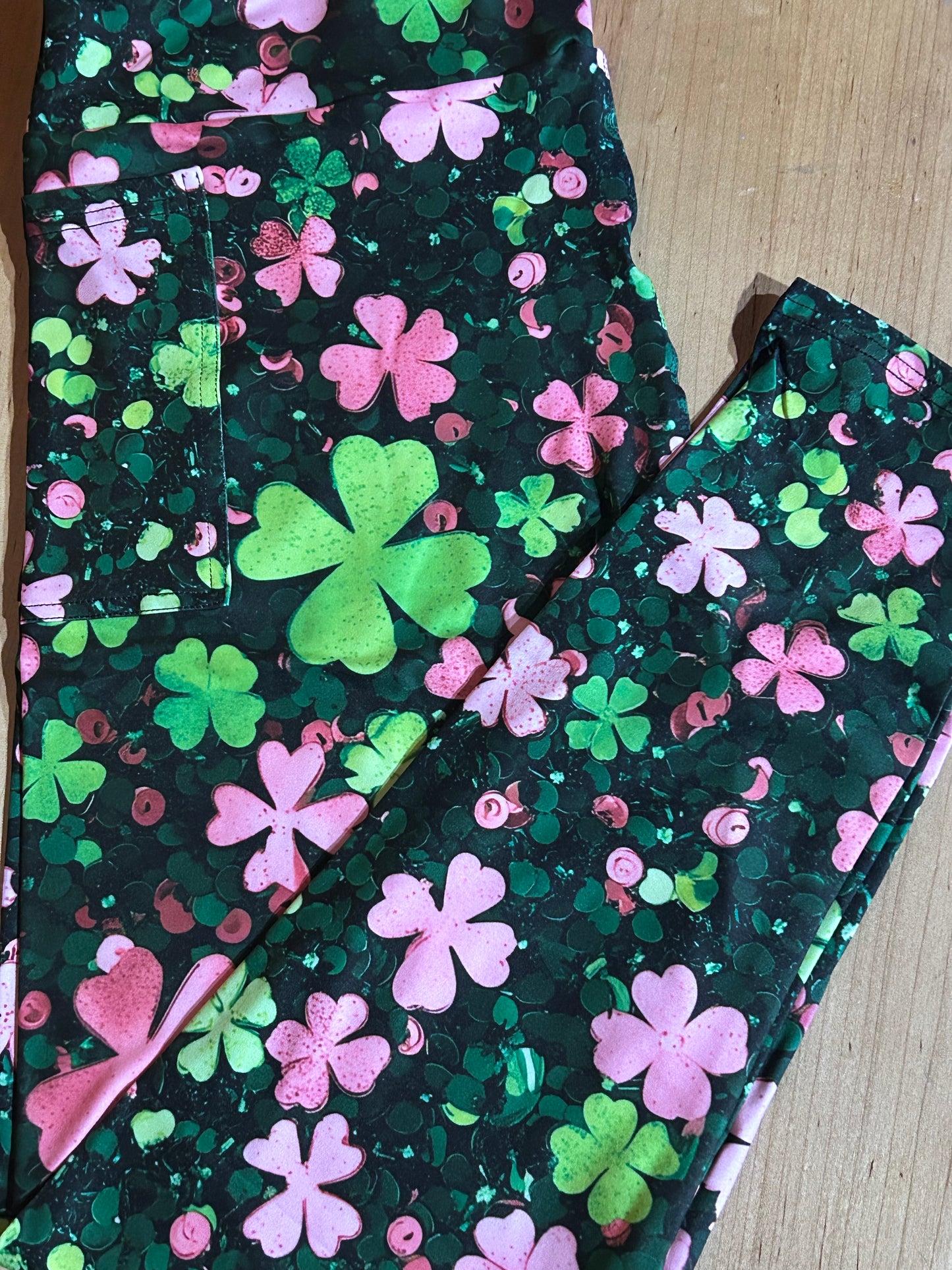 Pink & Green Clover Pocket Leggings