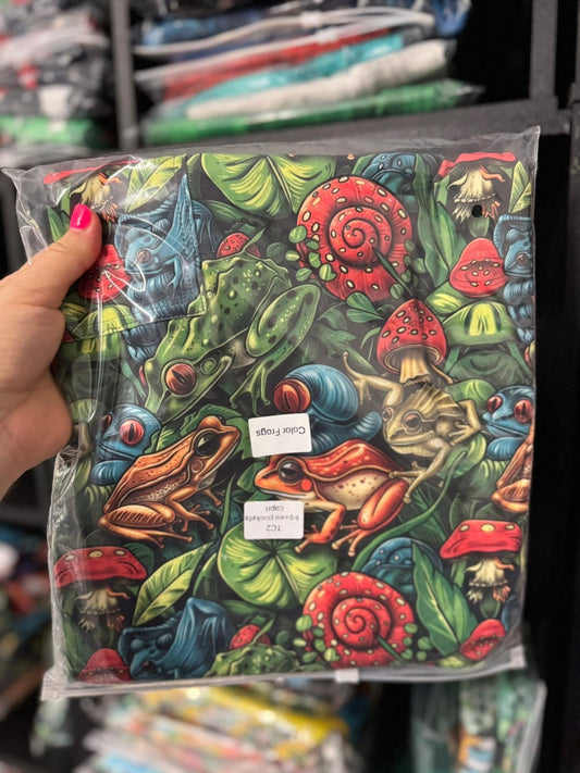 Color Frogs Square Pocket Capri Leggings (TC2)