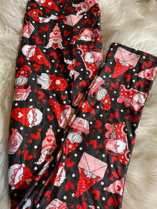 Love Gnomes Pocket Leggings