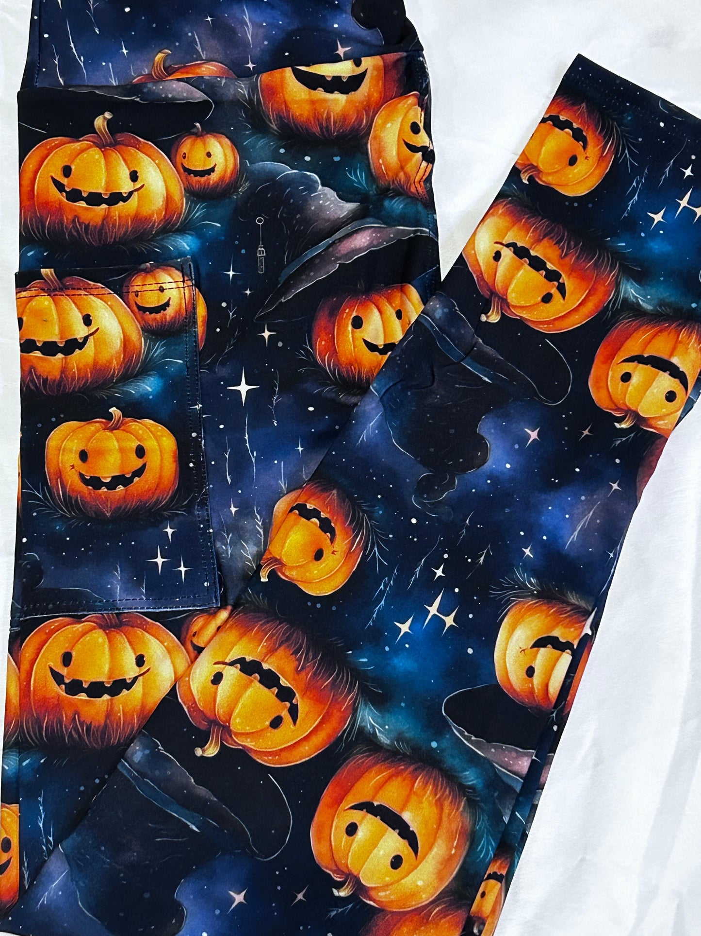 Witchy Pumpkins Pocket Leggings