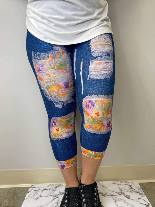 Summer Floral Peekaboo Capri Leggings